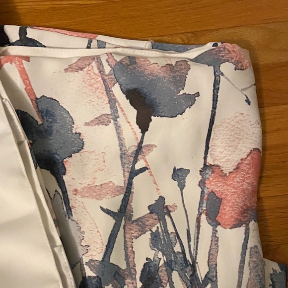 Floral Print Fabric Curtains - Picture 2 of 4